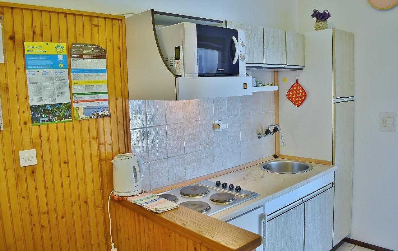 Apartments Zenko ราบ ภายนอก รูปภาพ