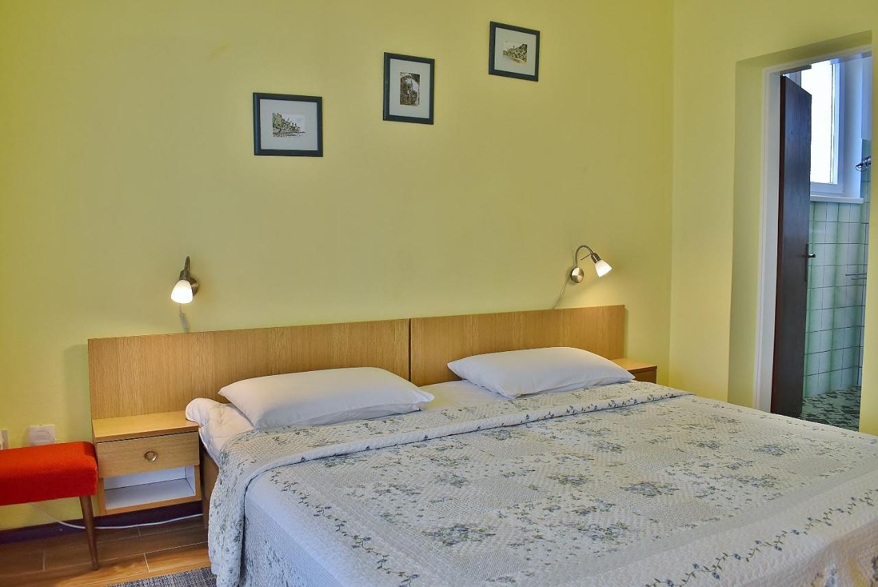 Apartments Zenko ราบ ภายนอก รูปภาพ
