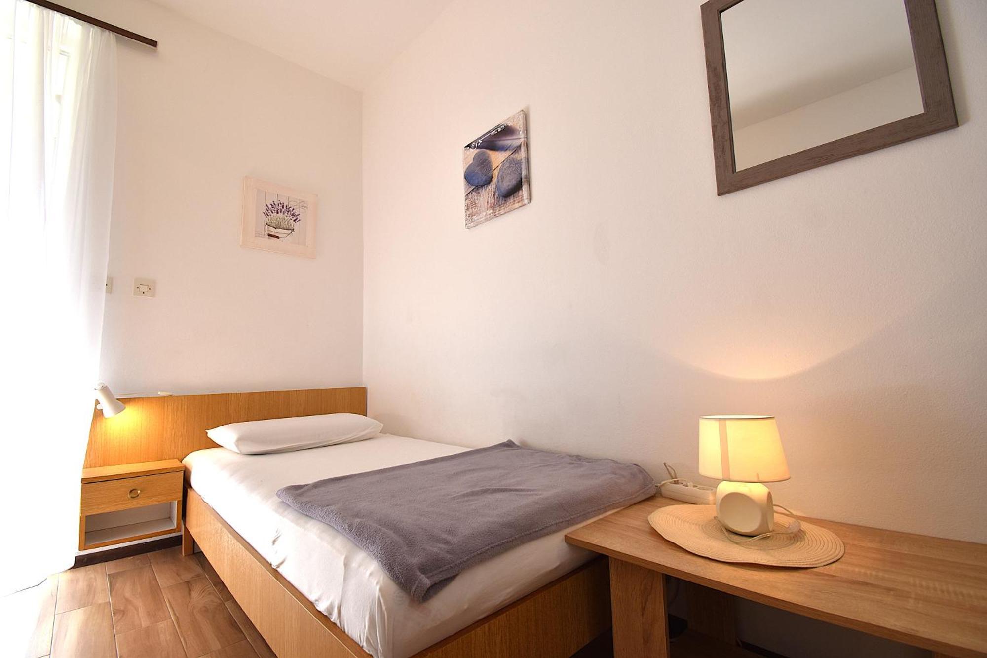 Apartments Zenko ราบ ภายนอก รูปภาพ