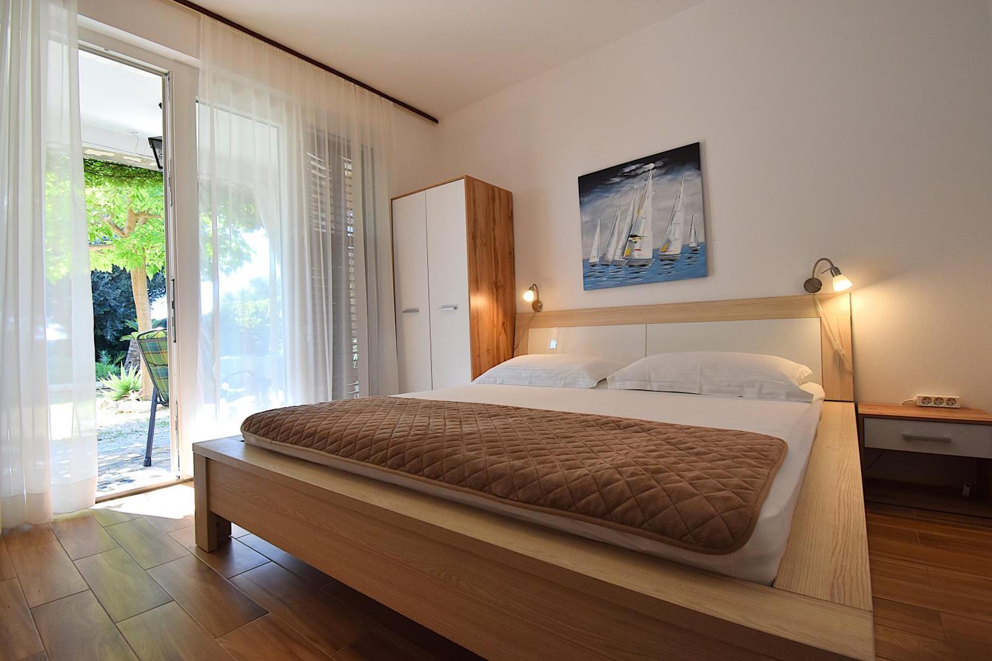 Apartments Zenko ราบ ภายนอก รูปภาพ